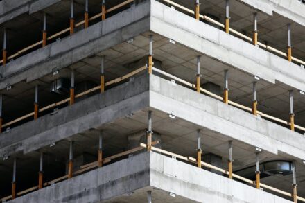 Do czego wykorzystać wyroby betonowe w przemyśle?